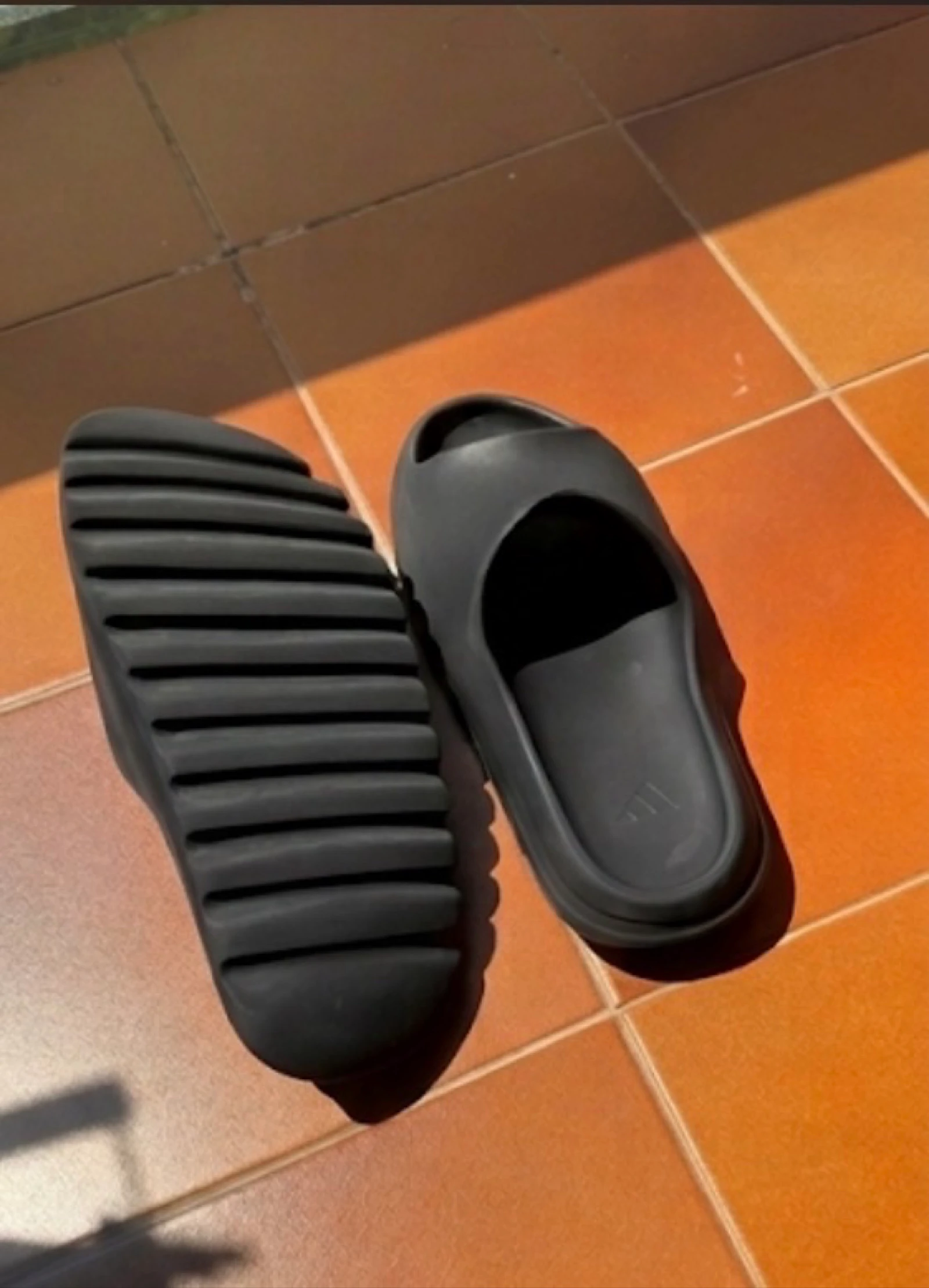 Chanclas Adidas Yeezy